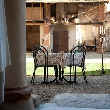 Agriturismo Il Cavenago בית חווה Ghemme